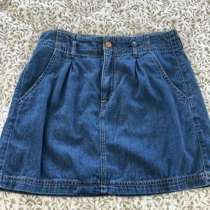 Brand new jean skirt from American Eagle. Never been worn!